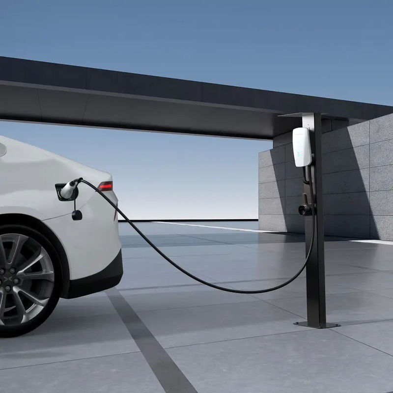アメリカン標準の240V RFIDカード制御 壁に装着された EV 充電ステーション